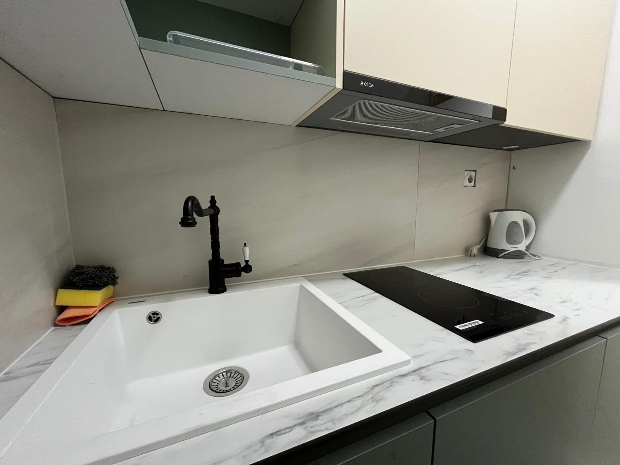 Central M - 5 Apartments Skopje Ngoại thất bức ảnh