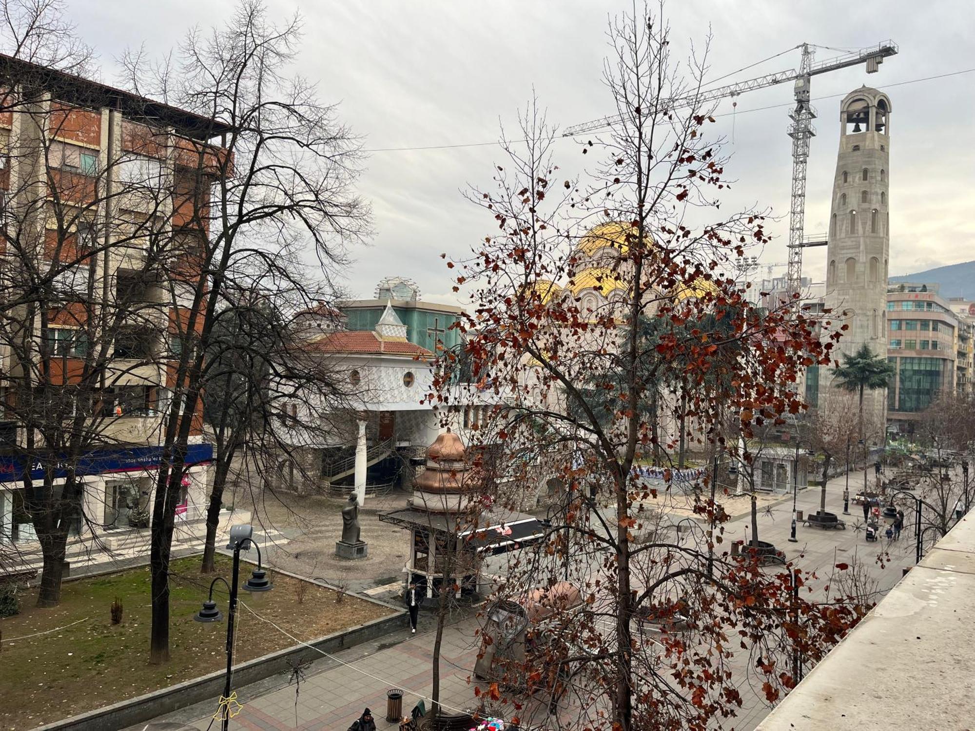 Central M - 5 Apartments Skopje Ngoại thất bức ảnh