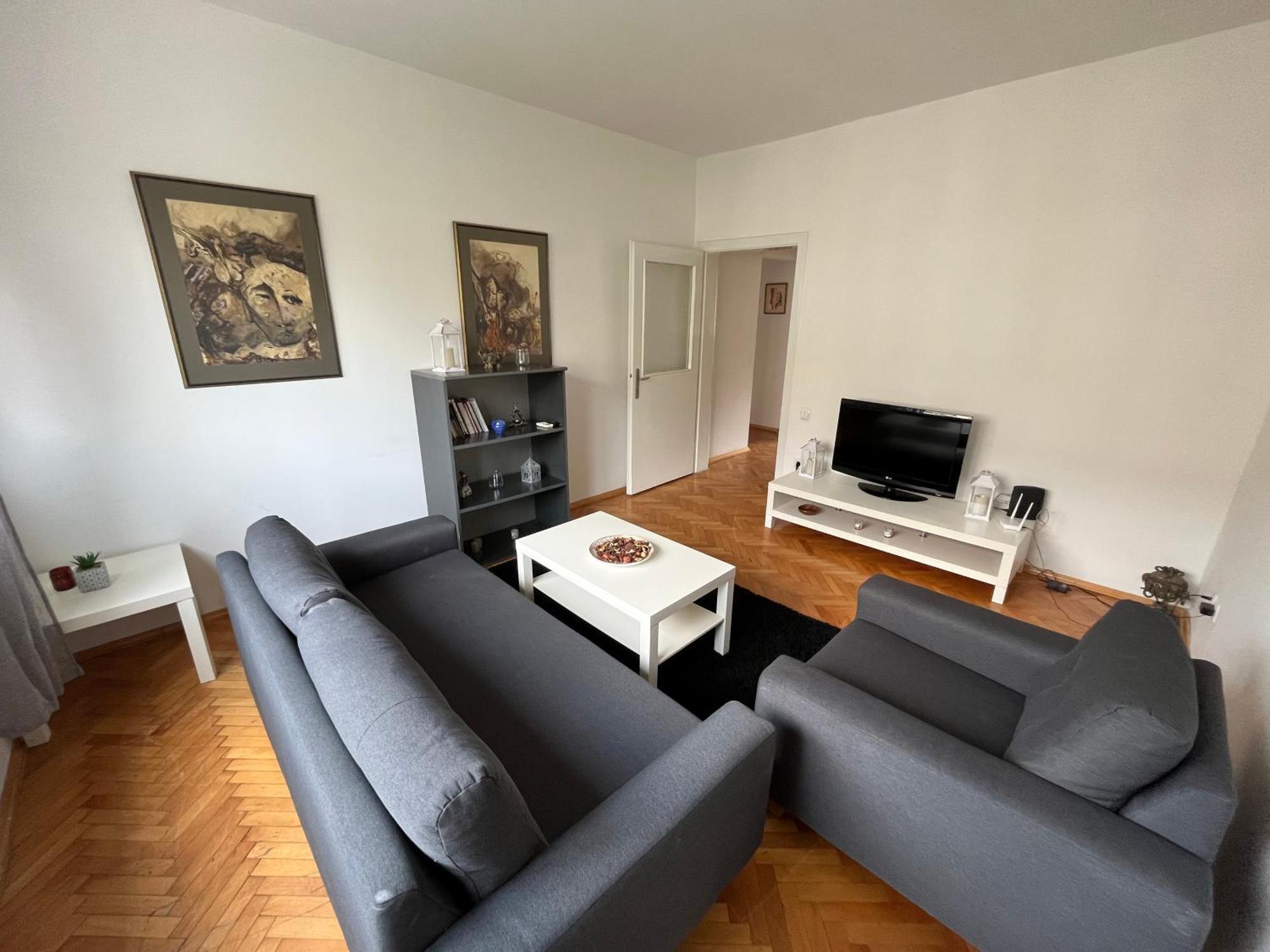 Central M - 5 Apartments Skopje Ngoại thất bức ảnh
