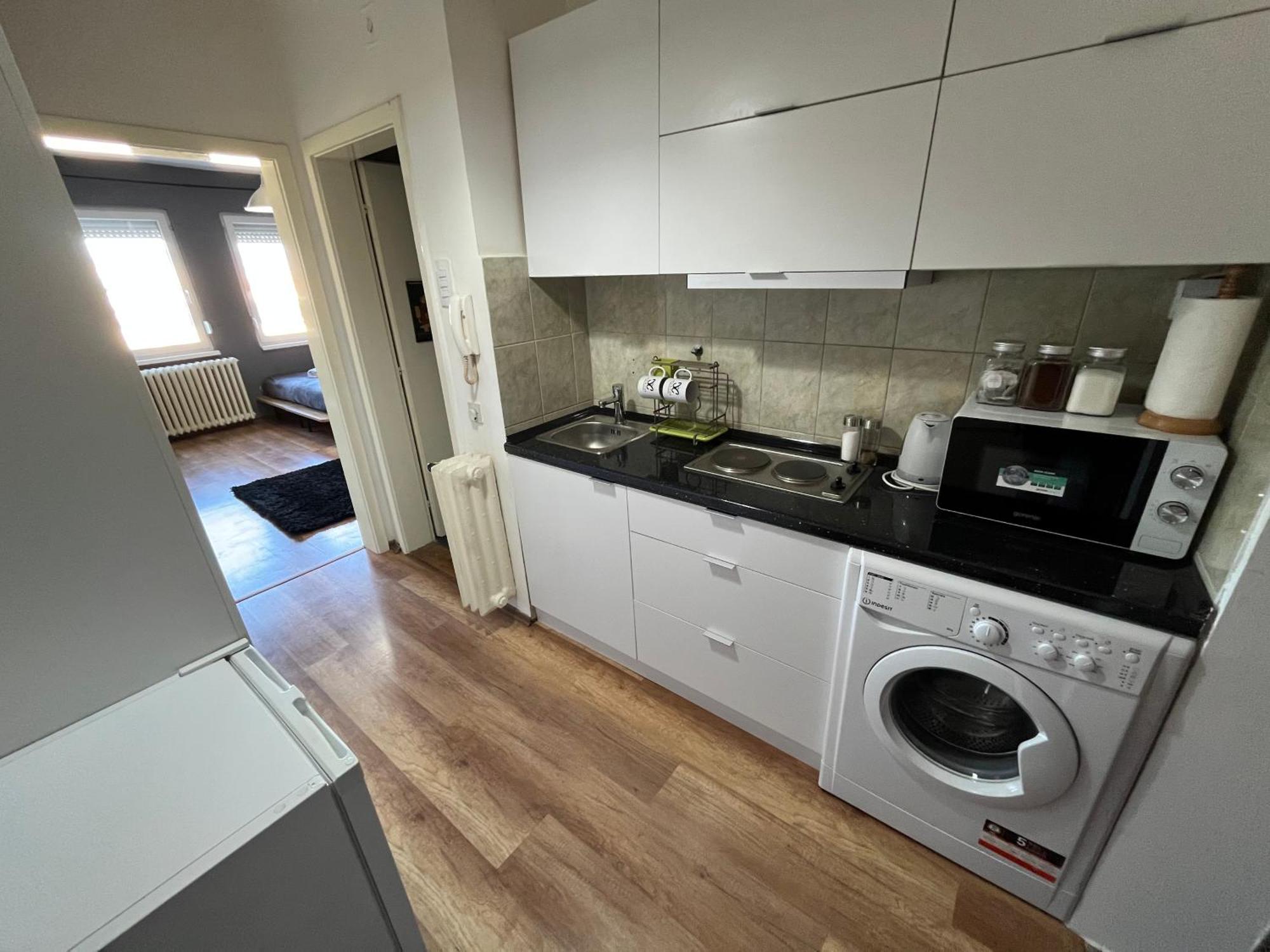 Central M - 5 Apartments Skopje Ngoại thất bức ảnh