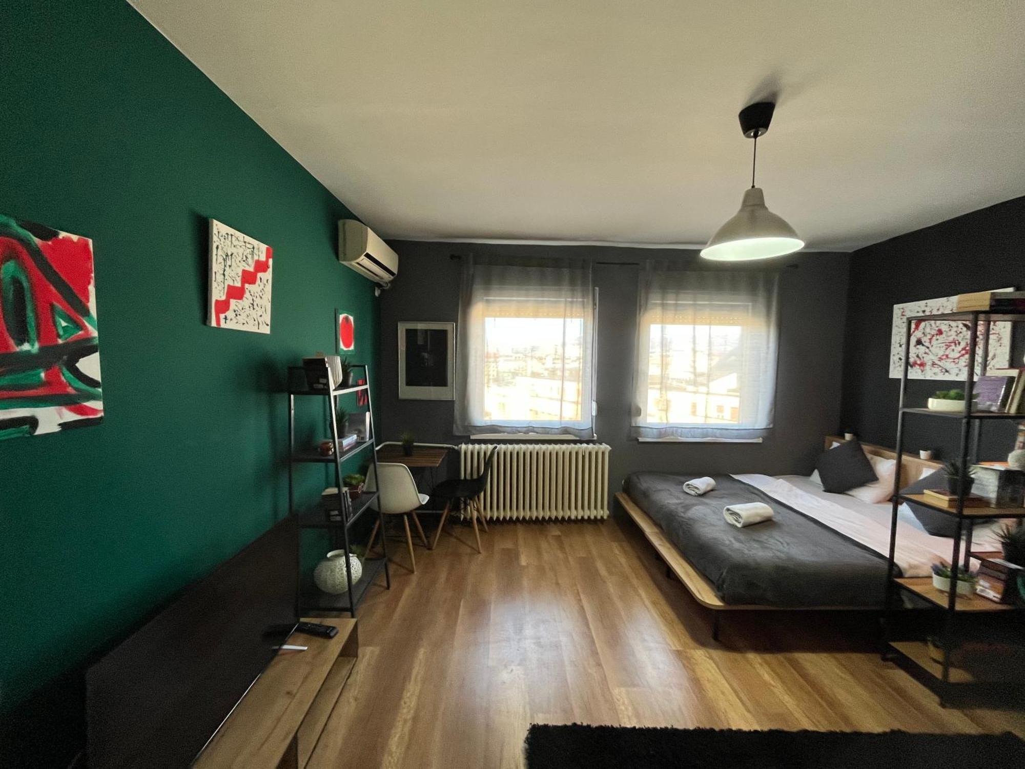 Central M - 5 Apartments Skopje Ngoại thất bức ảnh